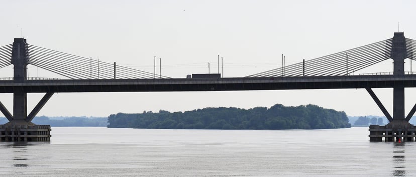 A suspension bridge over the Danube River at Vidin