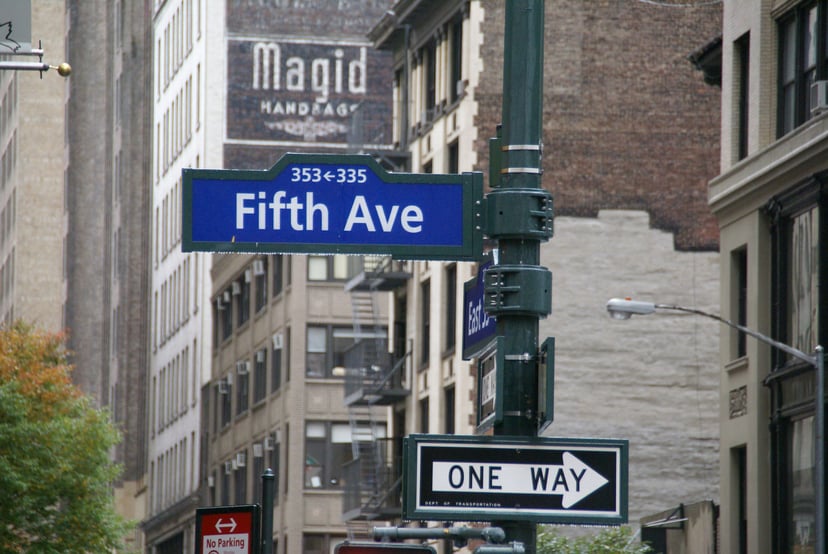 A Fifth Avenue street sign in New York City