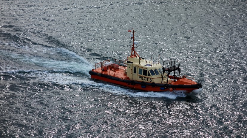 pilot-boat.jpg