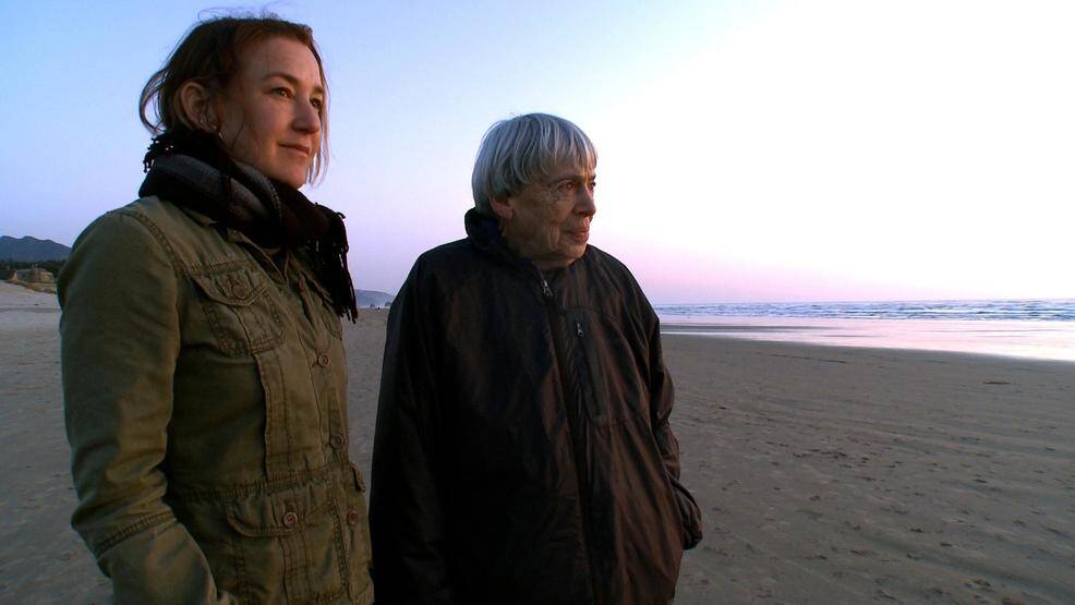 Filmmaker Arwen Curry with Ursula Le Guin (Photo courtesy of Arwen Curry)