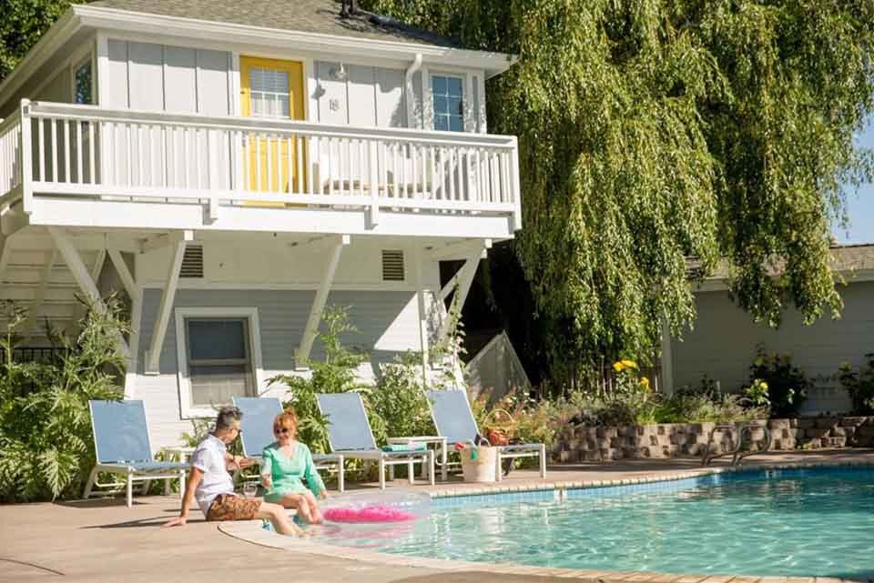 Lithia Springs Resort and Wine Garden
