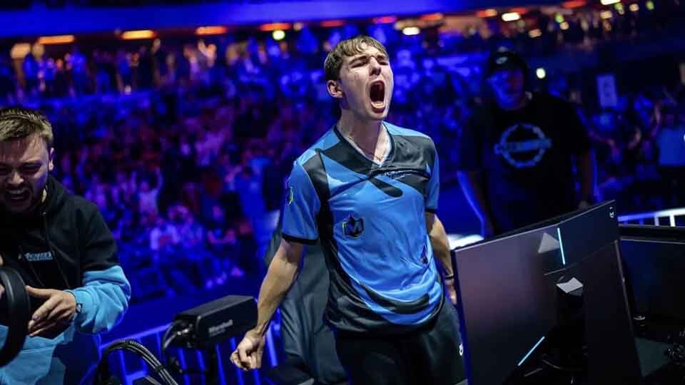 Moist esports