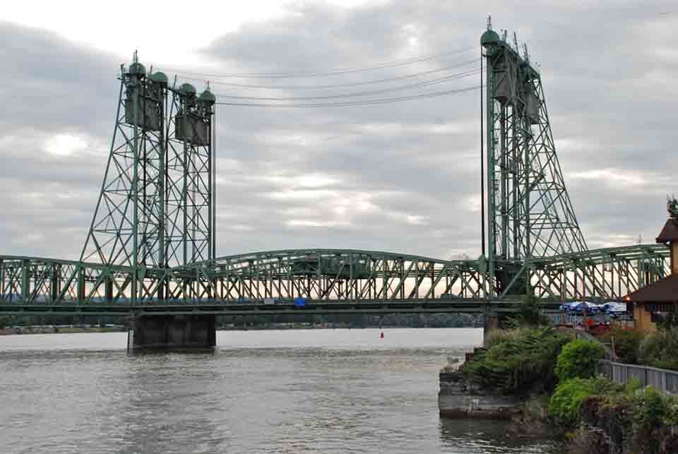Interstate Br. (Portland, Ore. - Vancouver, Wash.) from Vanc.