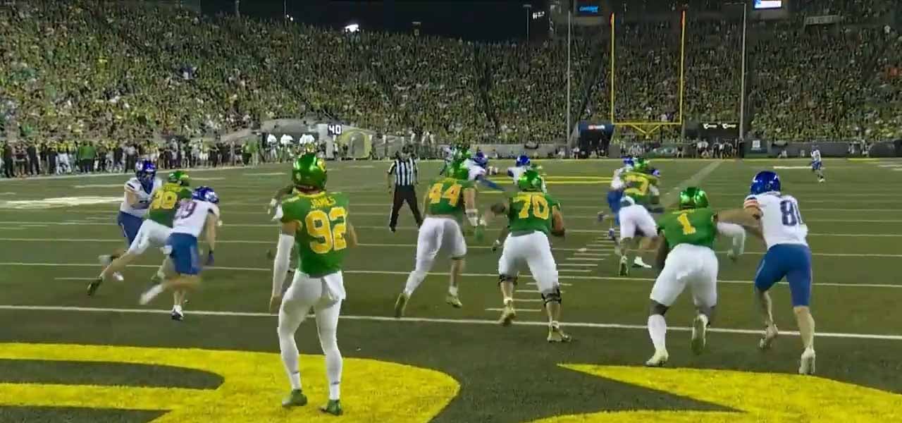 Oregon Ducks Defeat Boise State As The Clock Runs Out Daily Tidings