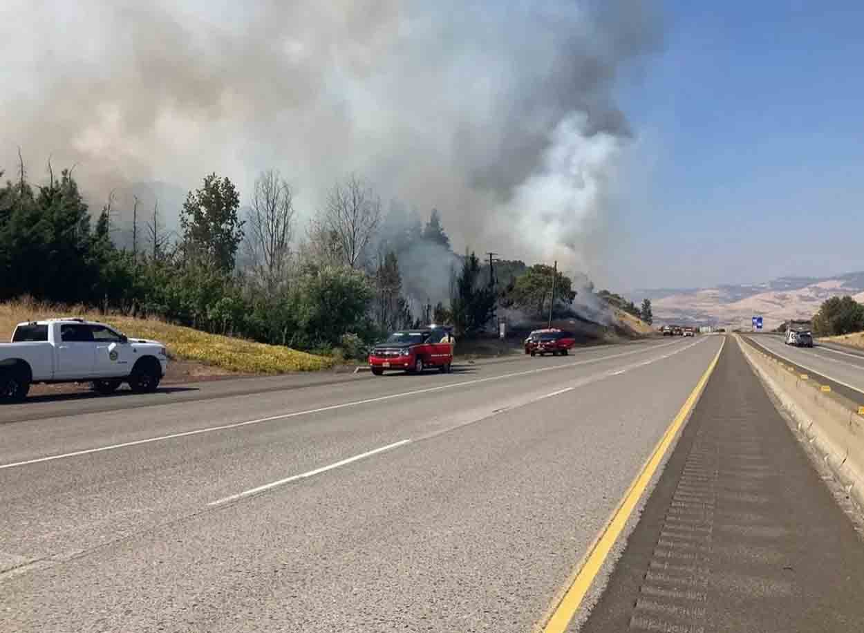 Ashland wildfire September 4 - Oregon I-5