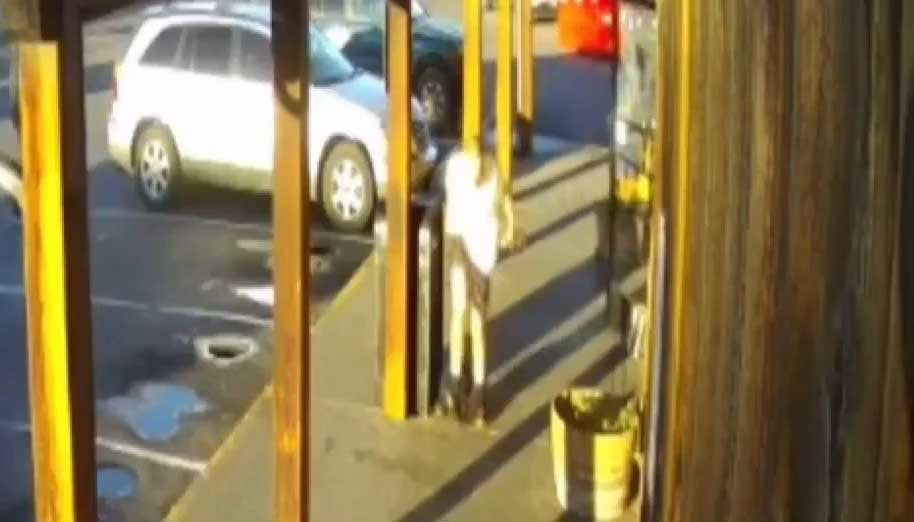 Man dubbed 'Pantsless Bandit' arrested in Medford