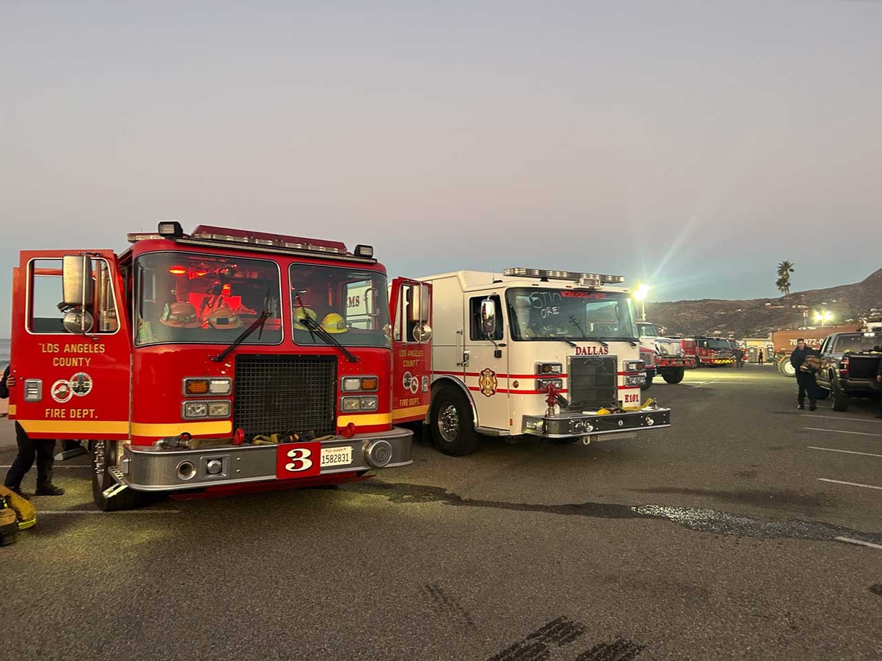 Oregon strike teams arrive in California