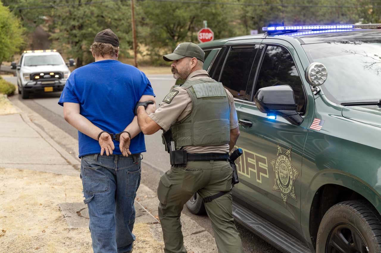 Serial Burglar Arrested in Shady Cove