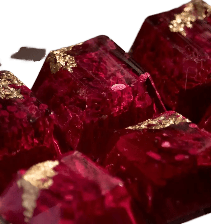 Latrialum Flakes: Royal (Gold) Royal Transfusion artisan keycap