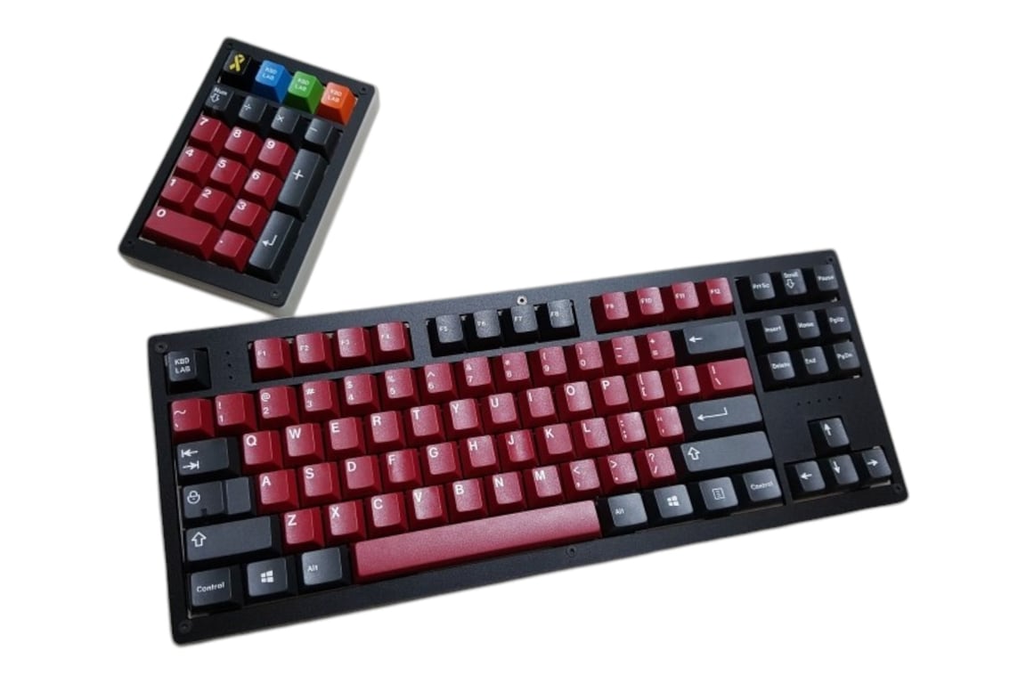GMK Burgundy R1 keycap set