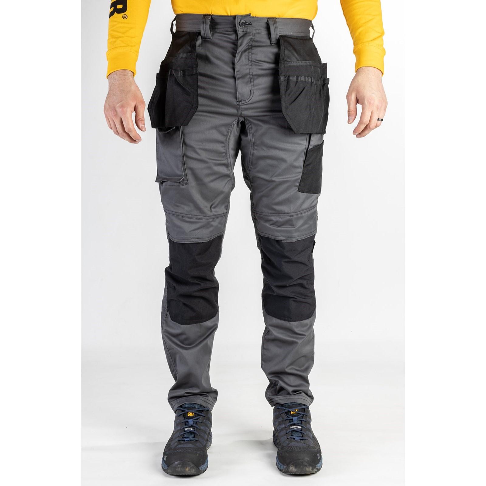 Caterpillar Essentials Stretch Knee Pocket - DARK SHADOW-BLACK in DARK SHADOW-BLACK