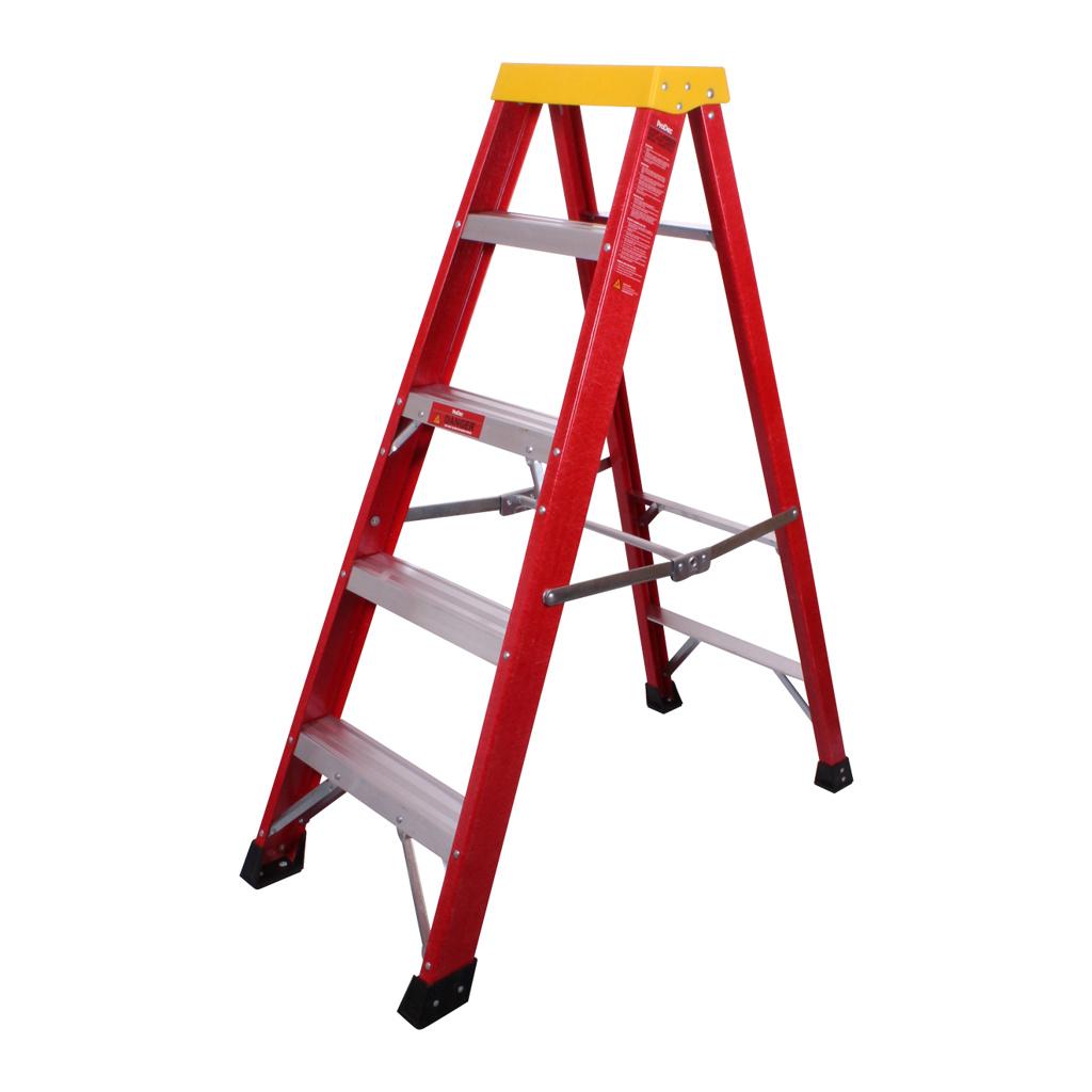 ProDec 1.34m Fibreglass Step Ladder