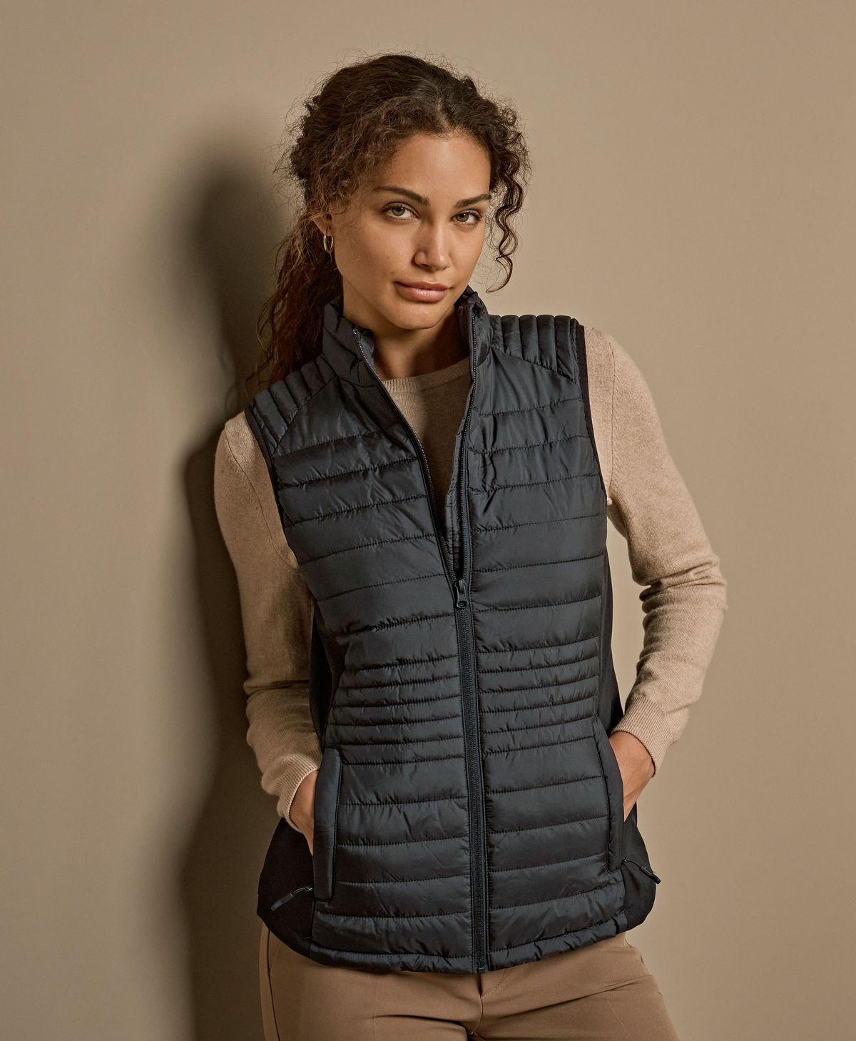 Tee Jays Tee Jays 9625 Women's Crossover Bodywarmer in Black/Black