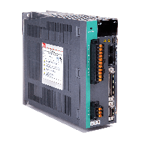 EtherCAT 伺服驱动器，采用通风灰色外壳，带橙色端子排连接器和前部接线口