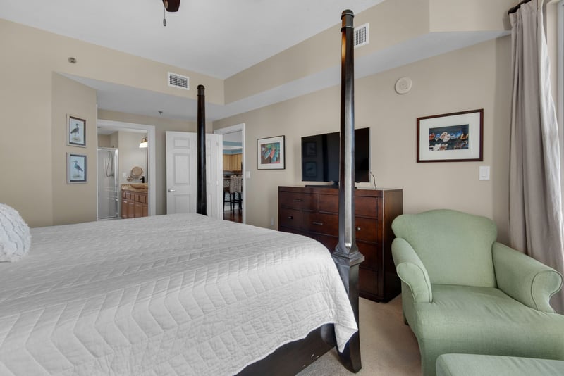 Ariel Dunes 2 1001 - Master Bedroom 