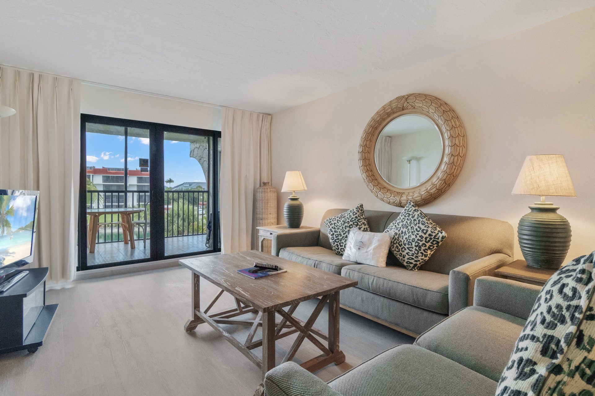 Pointe Santo B34