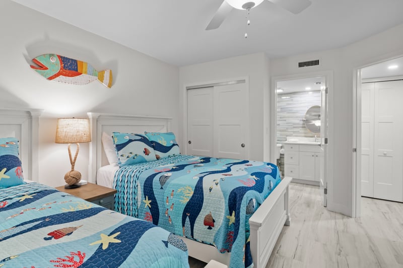 Guest Bedroom 