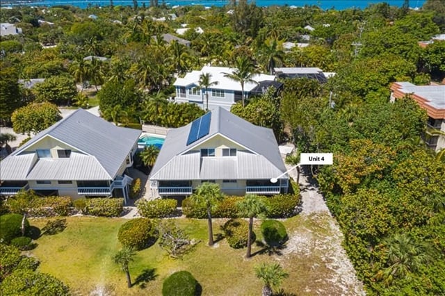Seagrape Village 4