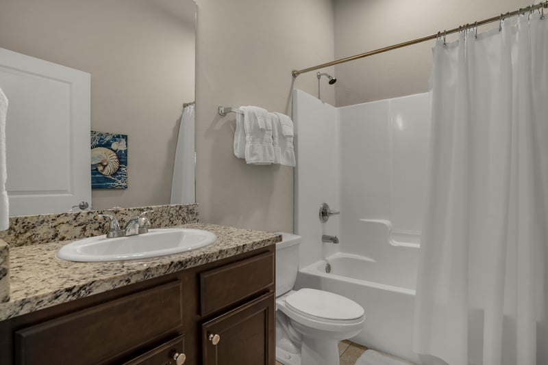 Alerio 104  - Guest Bathroom 