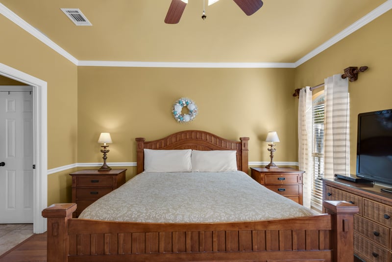 Coconut Cove - 
