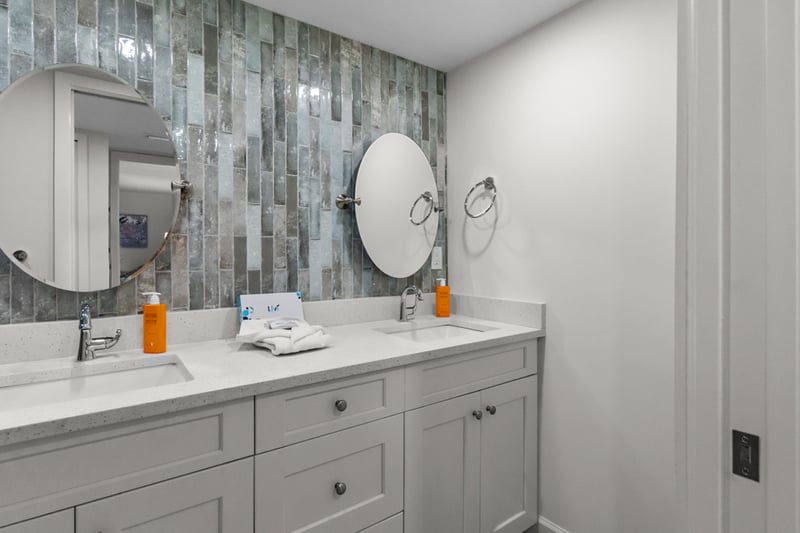 Master Bath 