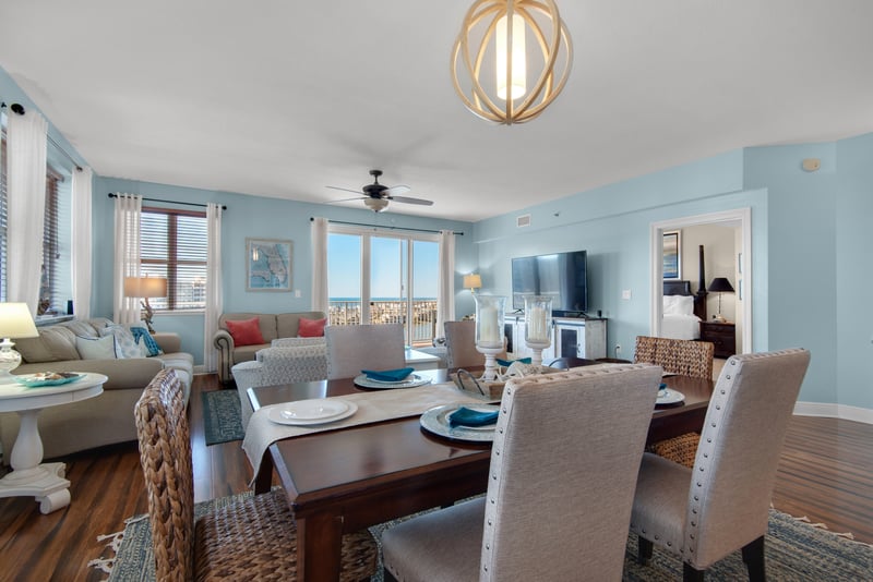 Ariel Dunes 2 1001 -  Dining 