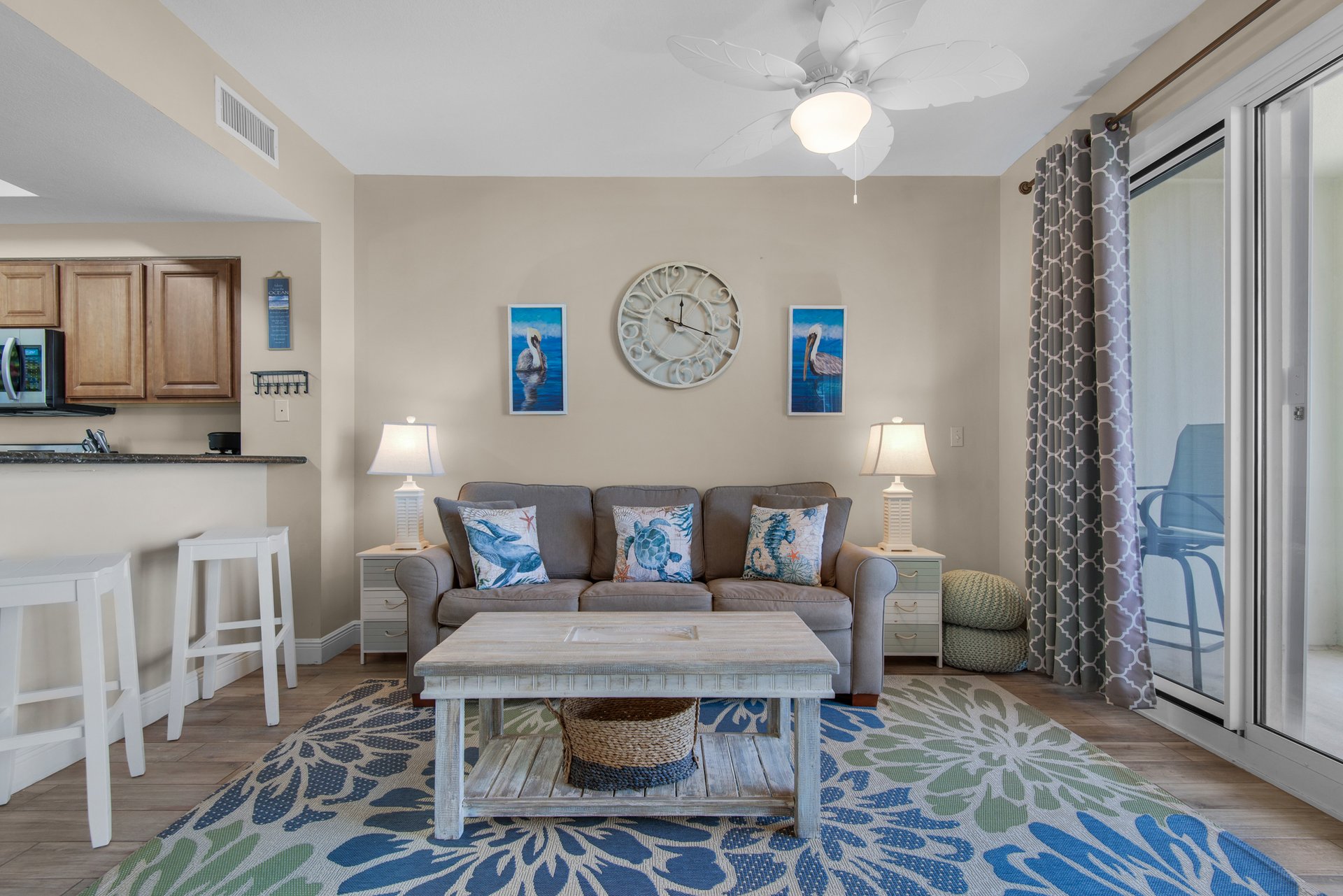 Ariel Dunes II 1705 - Living Room