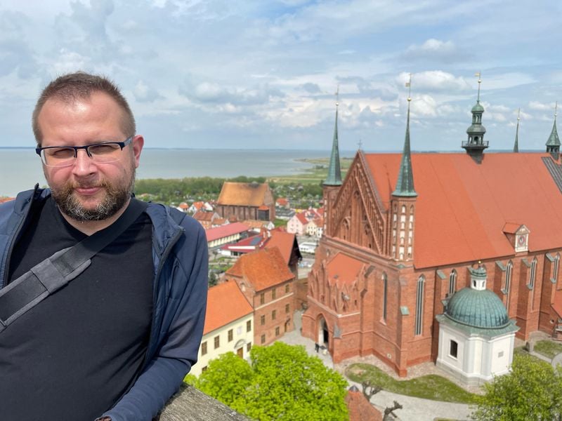 Image for Wife of missing Belarus dissident hopes Trump envoy can find him