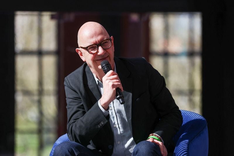 Image for France's Macron reappoints Lescure as finance minister amid budget turmoil