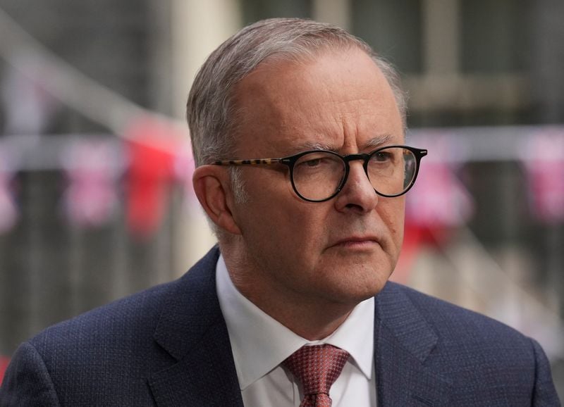 Image for Australia to begin talks on security, defence with EU