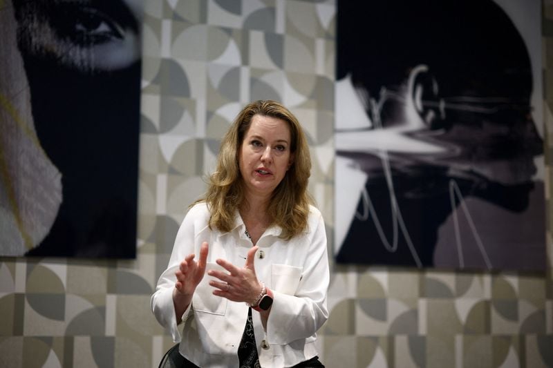 Image for 'Everybody is tired' of war in Ukraine, UN migration chief says