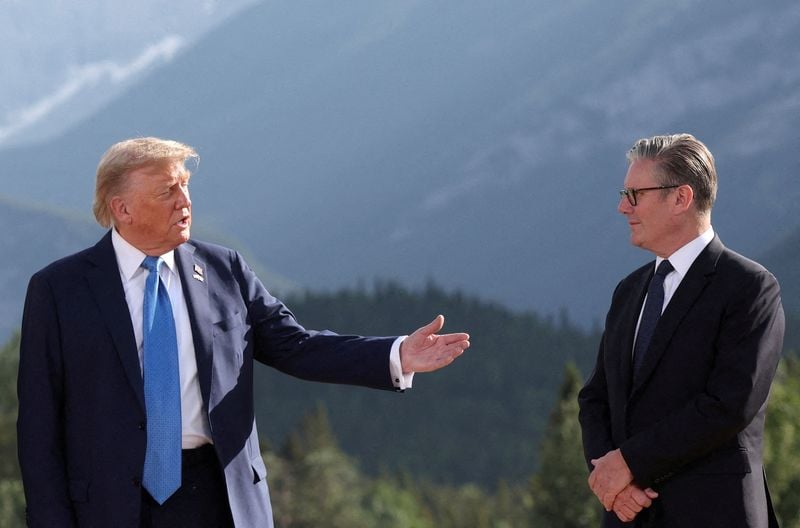 Image for Trump says UK would fight for US, suggests EU may not