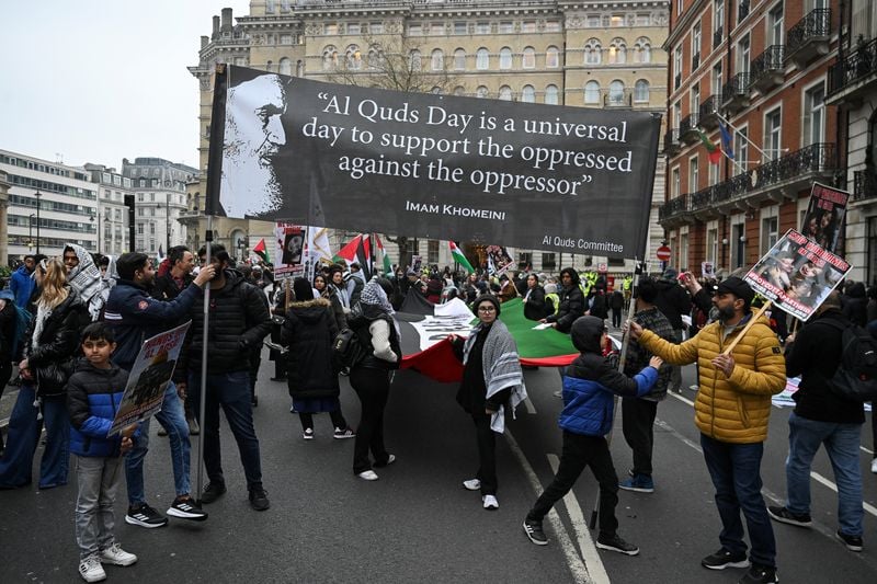 Image for UK police ban pro-Iranian London march due to 'extreme tensions'
