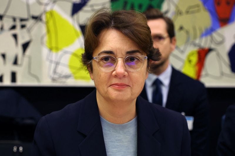 Image for France's Macron accepts resignation of Louvre museum chief after jewel theft