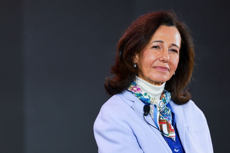 Image for Santander's Botin total compensation rises 34.6% in 2025 to 18.54 million euros