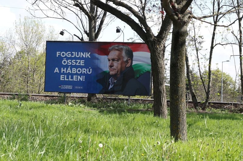 Image for Factbox-Key facts about Sunday's election in Hungary and possible outcomes