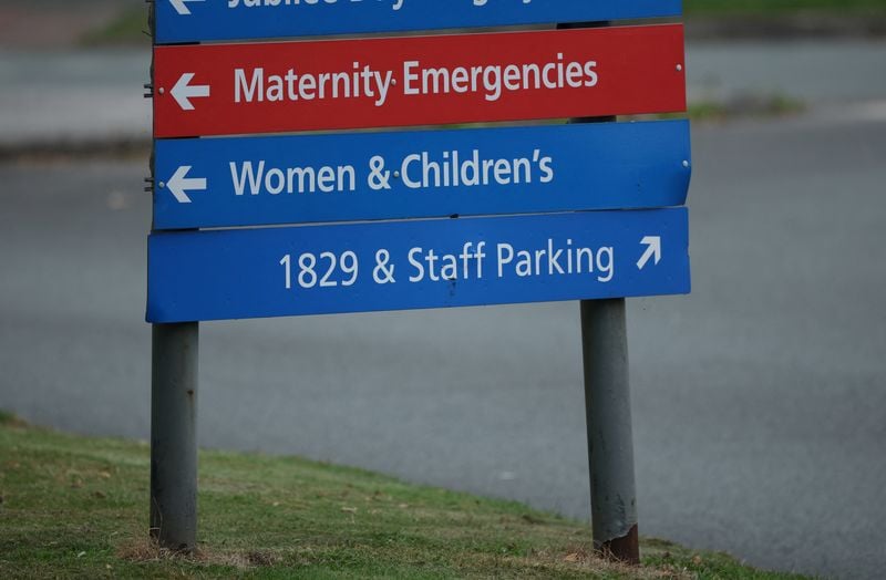 Image for Junior doctors in England back strike action over pay demand