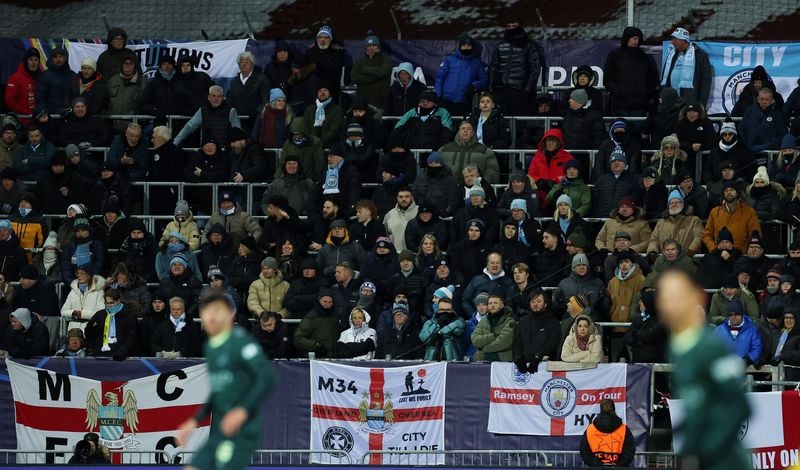 Image for Soccer-Man City players to reimburse travelling fans after shock defeat in Bodo