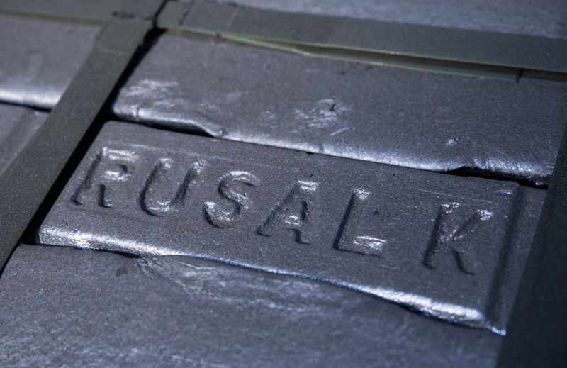 Image for Russia's Rusal swings to annual loss on rising costs, lower aluminium output