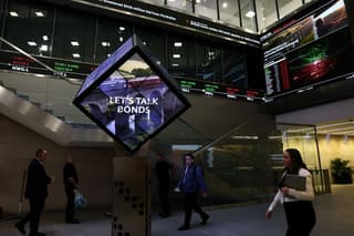 Image for UK stocks pull back after rally on Middle East ceasefire doubts