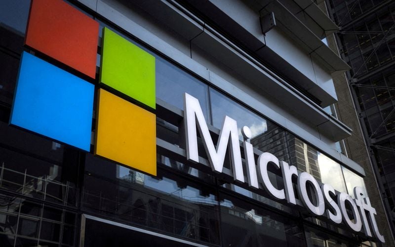 Image for Microsoft's massive AI spending draws investor concerns as cloud business booms