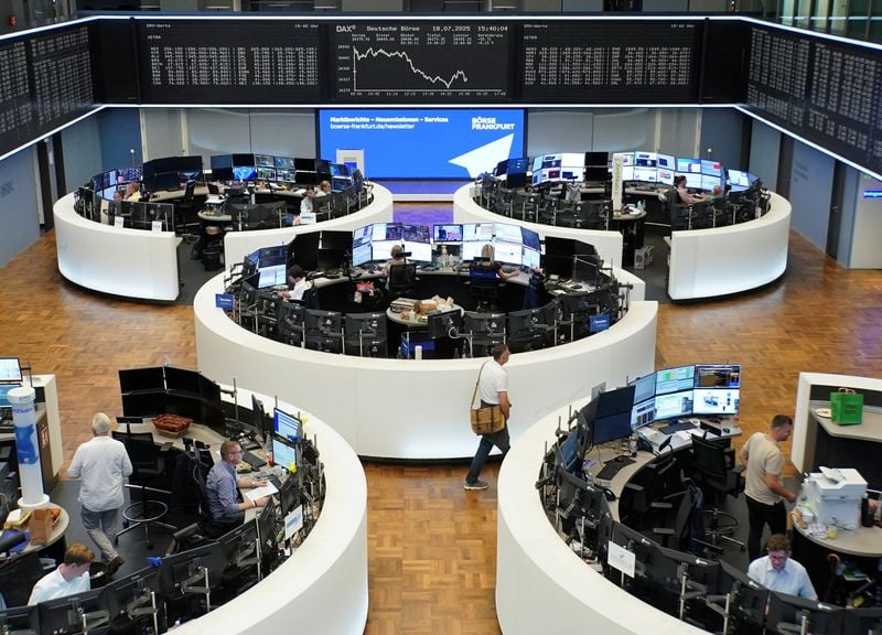 Image for European shares end lower as investors assess mixed earnings; focus on trade talks