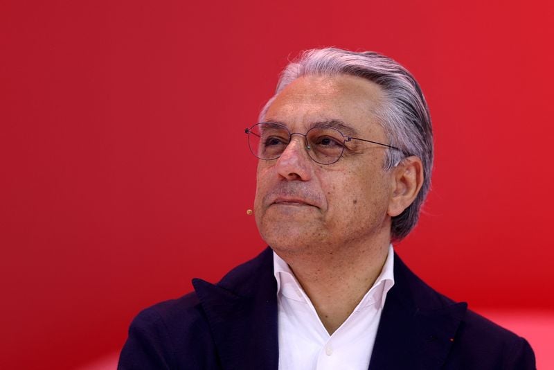 Image for Renault boss De Meo quits; report says he will head Gucci-owner Kering