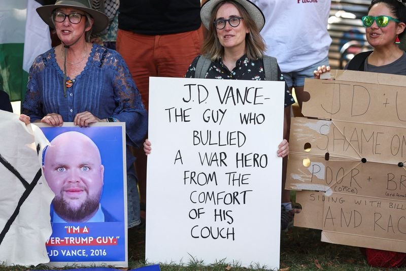 Image for US Vice President Vance's English getaway stirs up local opposition