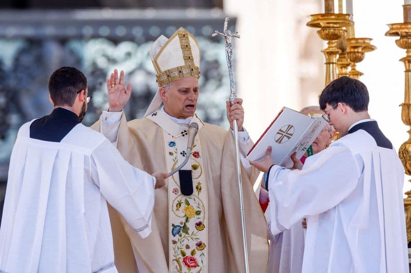 Pope Leo Urges World Leaders to End Wars in Easter Message