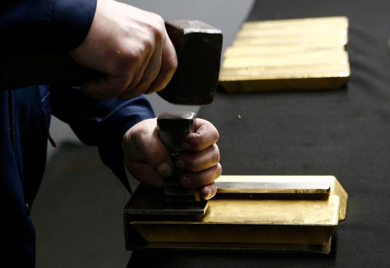 Image for Russia's central bank says its operations with gold are increasing