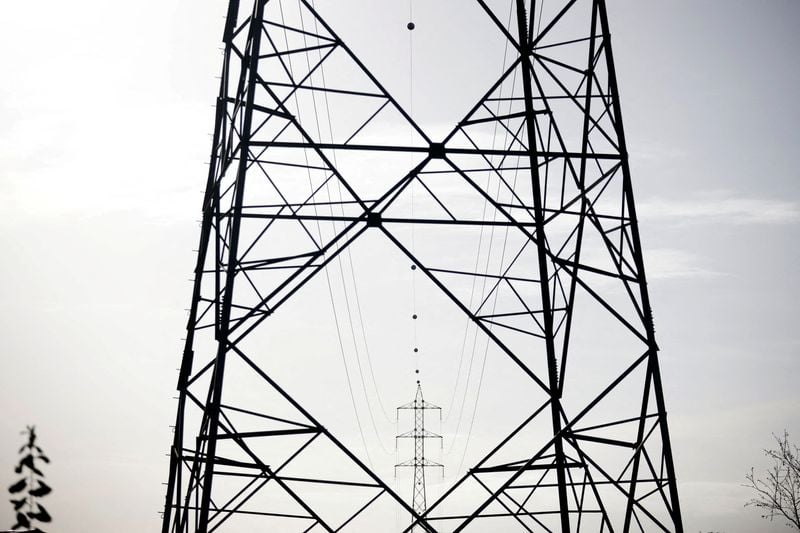 Image for EU will step in to unblock power grid bottlenecks, draft shows