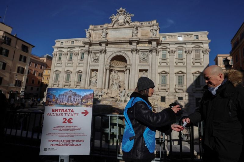 Image for Rome introduces Trevi Fountain access fee to curb coin-tossing crowds