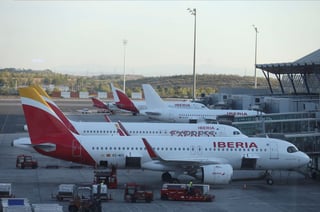 Image for IAG's Iberia says it plans to lay off up to 996 workers