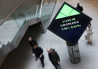 Image for UK's FTSE 100 climbs on boost from mining and energy stocks